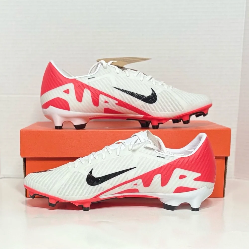 Size 10 Nike Zoom Mercurial Vapor 15 Academy FG/MG Mens Soccer Cleats DJ5631-600